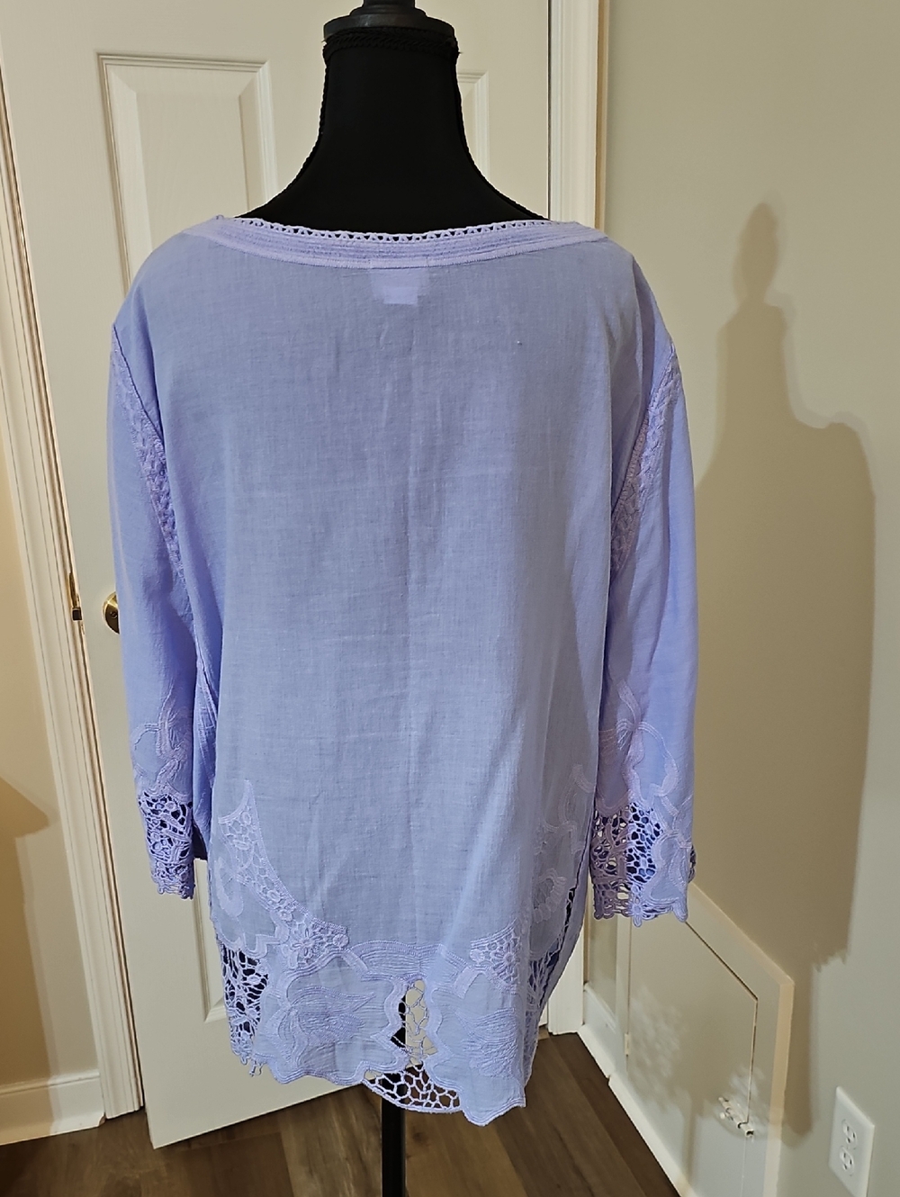 Top - Picture 10 of 16